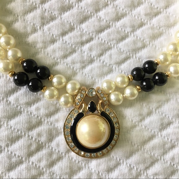 Statement Necklace - Picture 2 of 7